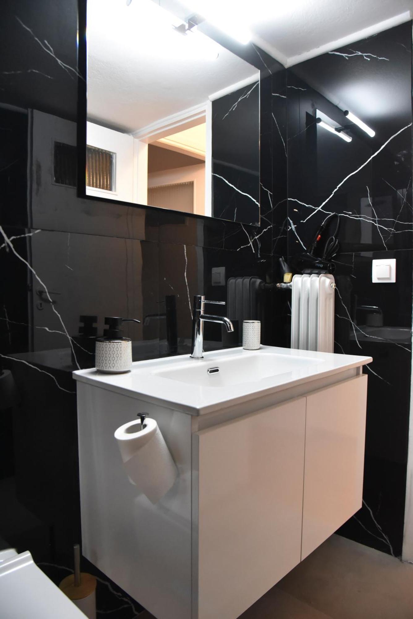 Apartamento Ηλιόλουστο Atenas Exterior foto